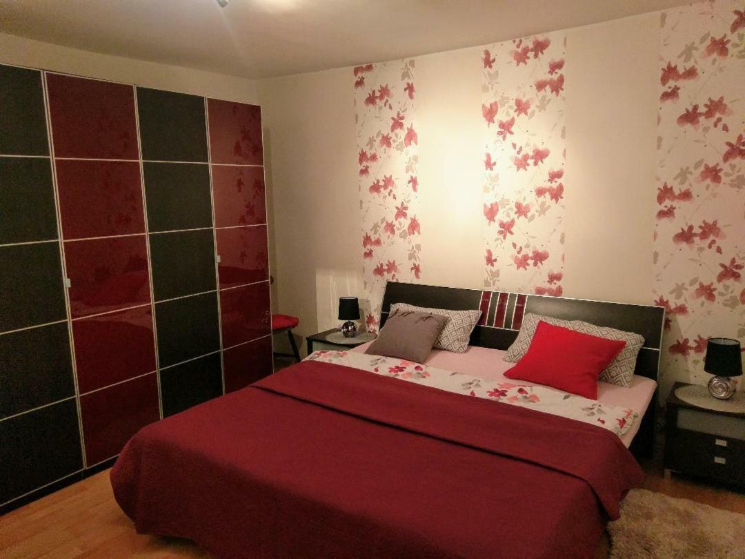 Lovely Apartment With Garden And Terrace Рієка Екстер'єр фото