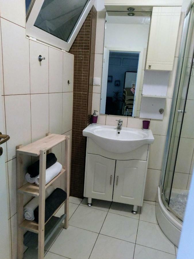 Lovely Apartment With Garden And Terrace Рієка Екстер'єр фото